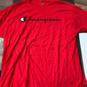men’s champion t-shirt